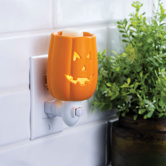 Jack o Lantern Plug In Warmer